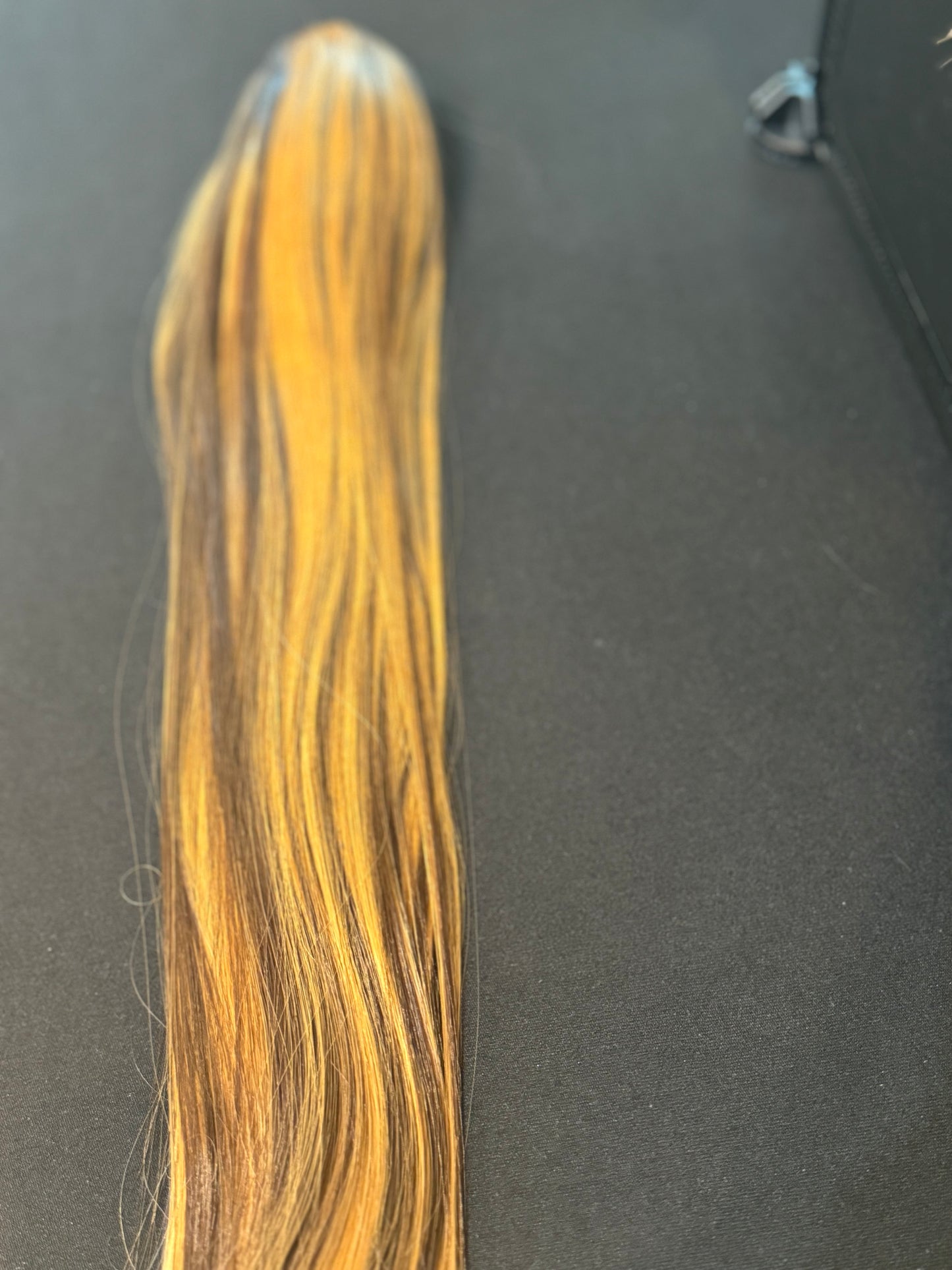 24 Inch Pony Tail(clip on)
