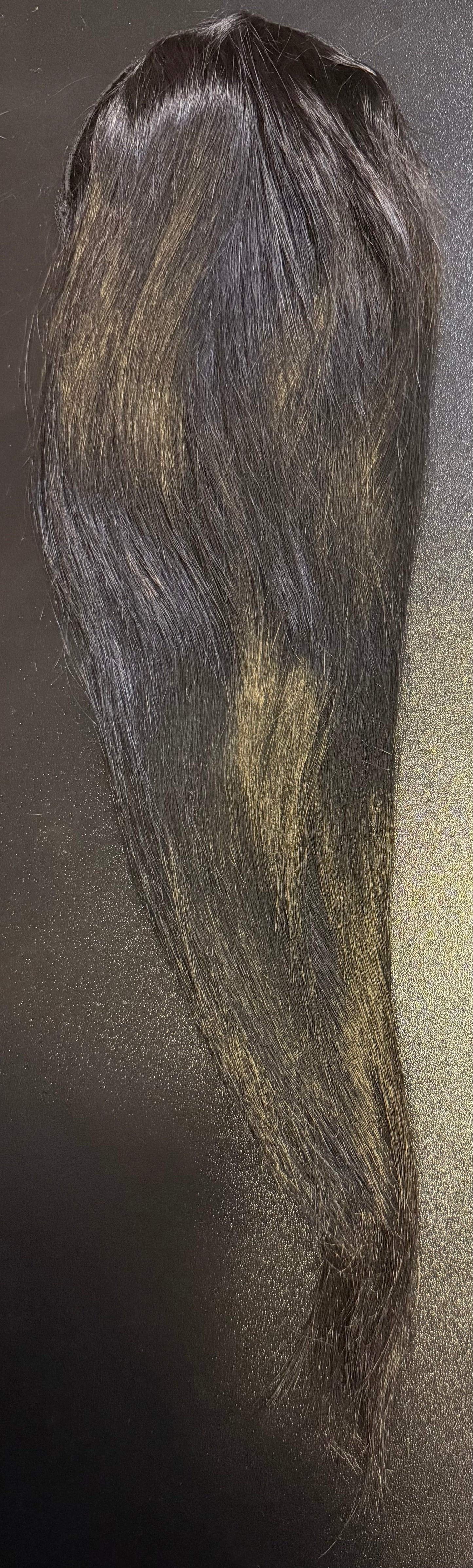 Luxe 18” Straight Draw String Human Ponytail (1B)
